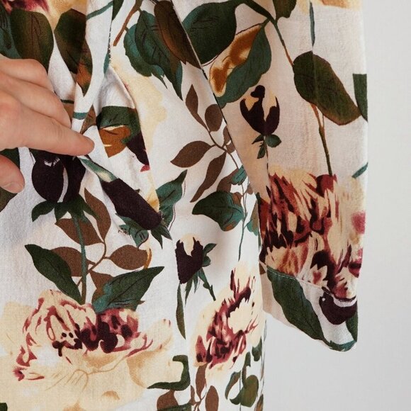 All Over Floral Print Cotton Shift Dress - Picture 4 of 7